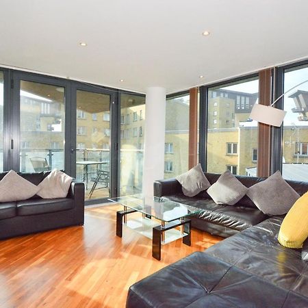 Apartment Wharf - Canary South لندن المظهر الخارجي الصورة