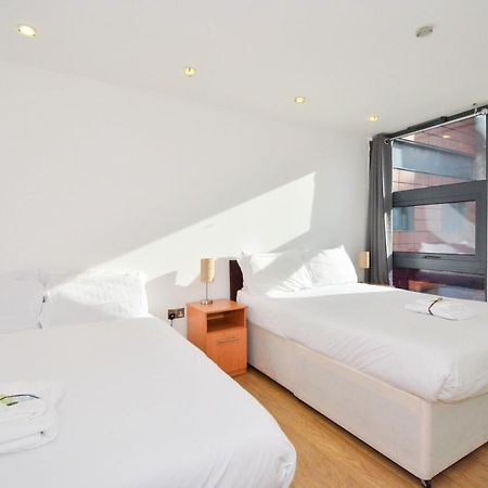 Apartment Wharf - Canary South لندن المظهر الخارجي الصورة
