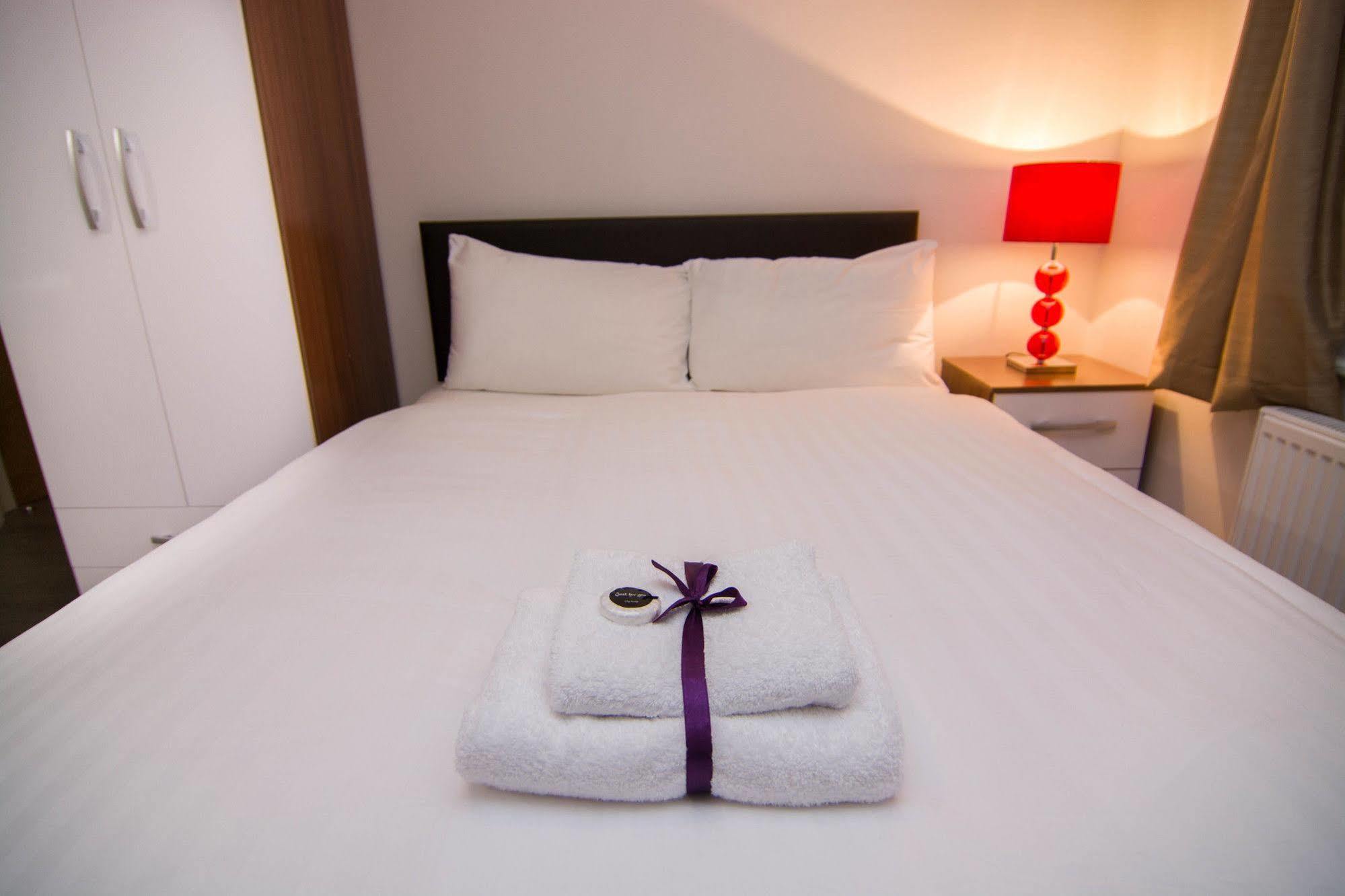 Apartment Wharf - Canary South لندن المظهر الخارجي الصورة