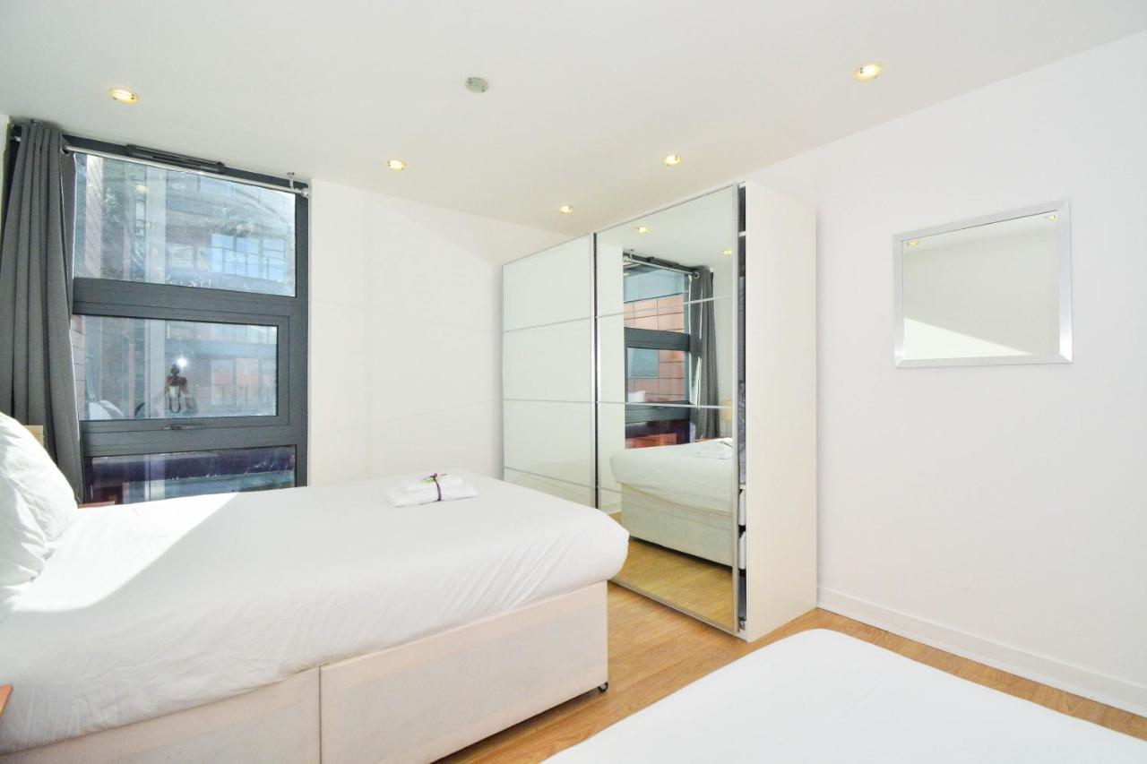 Apartment Wharf - Canary South لندن المظهر الخارجي الصورة