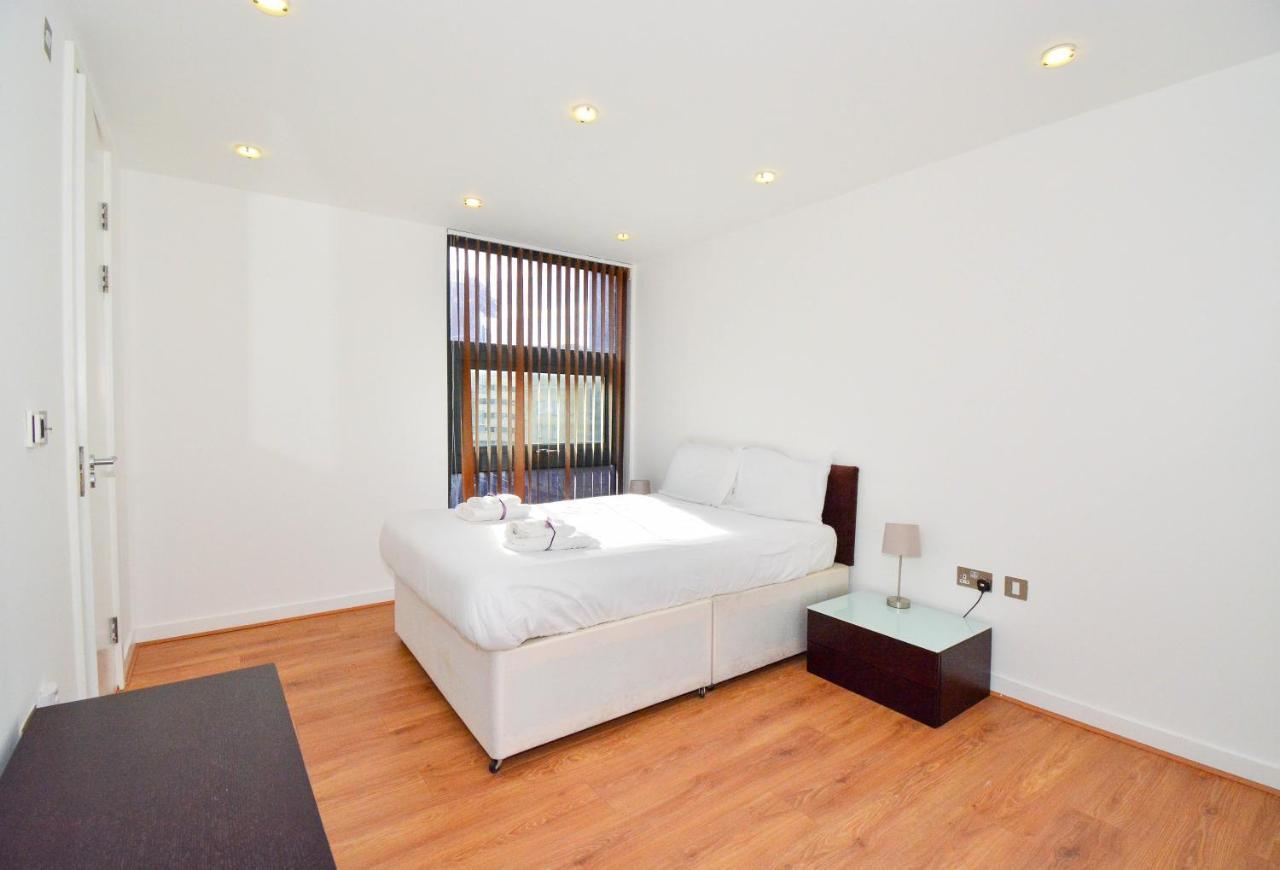 Apartment Wharf - Canary South لندن المظهر الخارجي الصورة